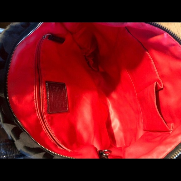 Coach Poppy - Picture 4 of 4